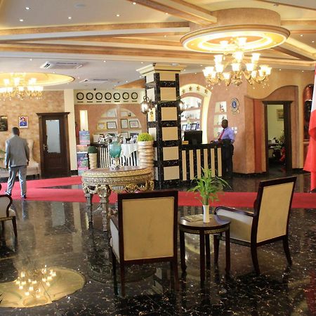 Boulevard Palace Hotel مونروفيا المظهر الخارجي الصورة