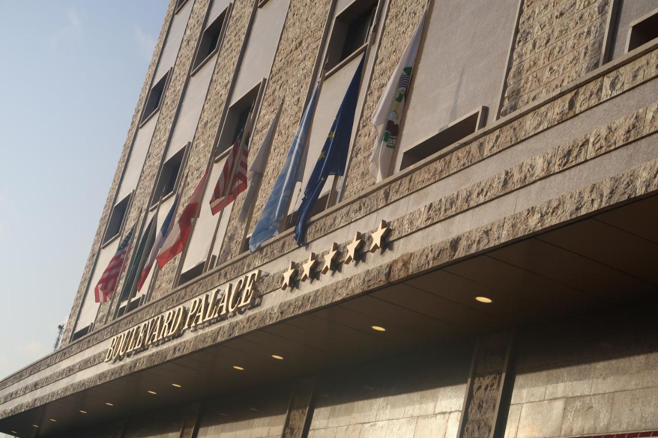 Boulevard Palace Hotel مونروفيا المظهر الخارجي الصورة