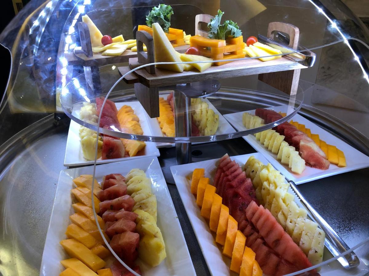 Boulevard Palace Hotel مونروفيا المظهر الخارجي الصورة
