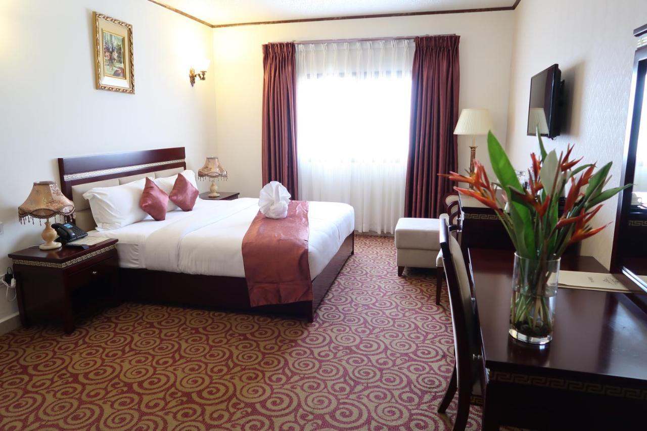 Boulevard Palace Hotel مونروفيا المظهر الخارجي الصورة